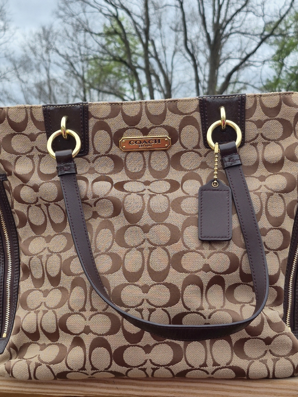 Coach Signature Gallery NS Zipper Tote Shoulder Bag Purse Khaki Brown Logo EUC